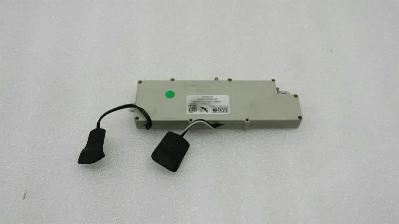 Jaguar XJ X350 X358 Radio Antenna Amplifier Module 2W93-18C847-AD Antenna