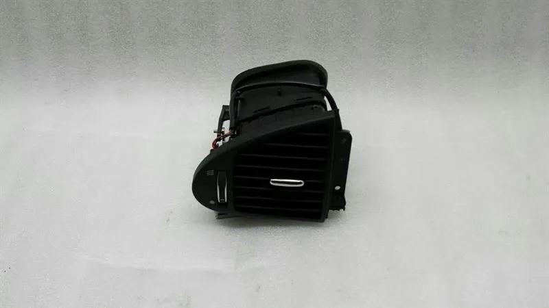 Jaguar XJ X308 Air Vent Left Driver Side 2W93-7801814-AB Vent
