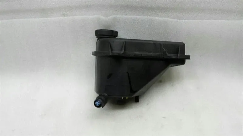 BMW Z4 Coolant expansion tank 17107836448 expansion tank coolant