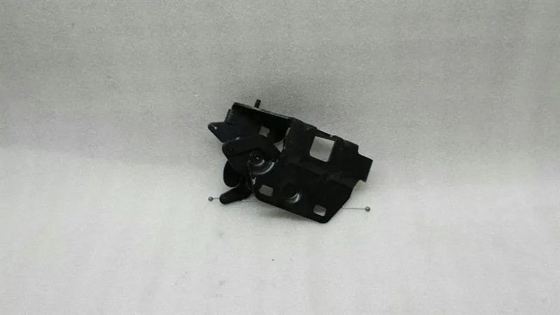 BMW 6 E64 Convertible Release Folding Top Flap Left 7159089 Lock Convertible