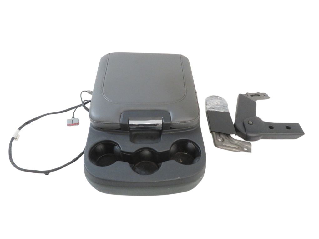 5NJ79LA8AA 68202512AA 5NK27LA8AA 5NK28LA8AA 68206298AA 5NK08LA8AA Armrest front DODGE RAM IV (DJ, DS) (2008-)