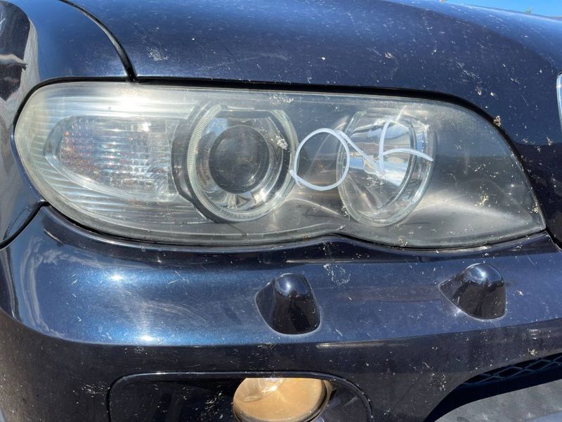 7166820 Headlight right BMW X5 (E53) (2000-2007)