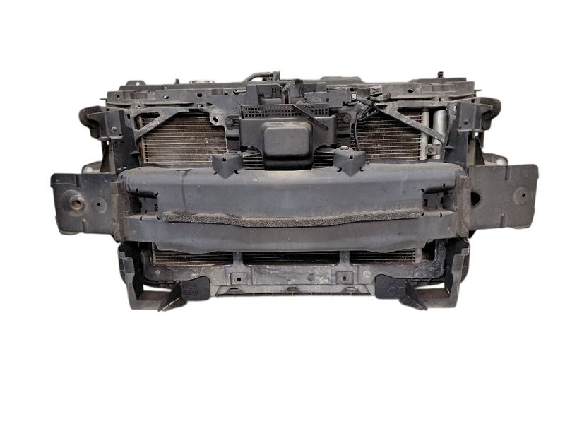 PEKC15200A PEAR15025 BJS861480 Front panel MAZDA 3 III (BM) (2013-2018)