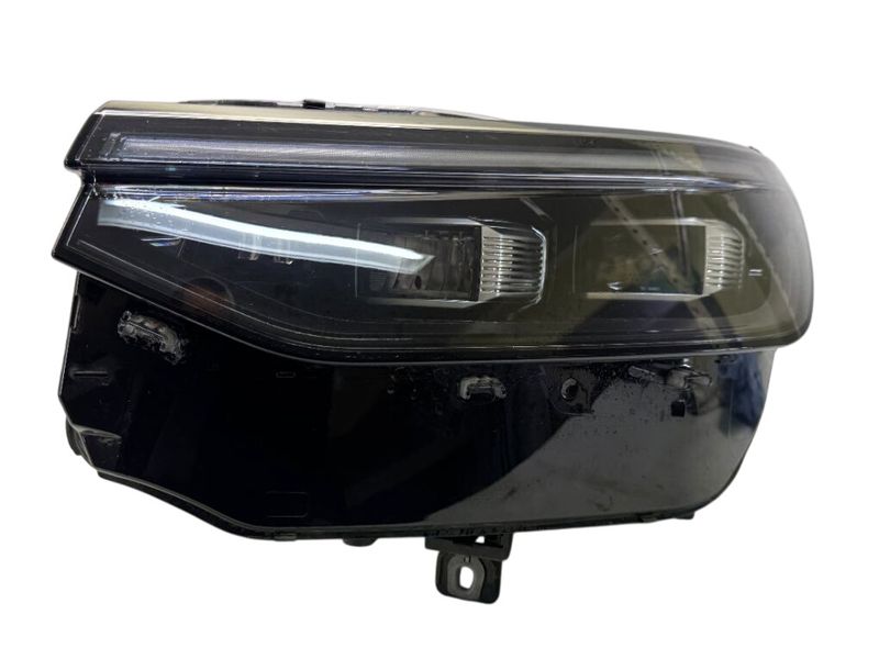 57L941035 Headlight left VW TAYRON (R41) (2024-)