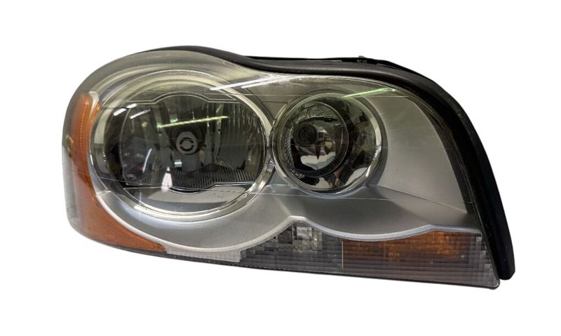 31111191 Headlight right VOLVO XC90 I (2002-2014)