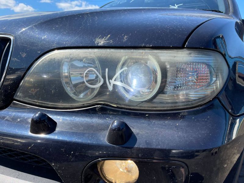 7166819 Headlight left BMW X5 (E53) (2000-2007)