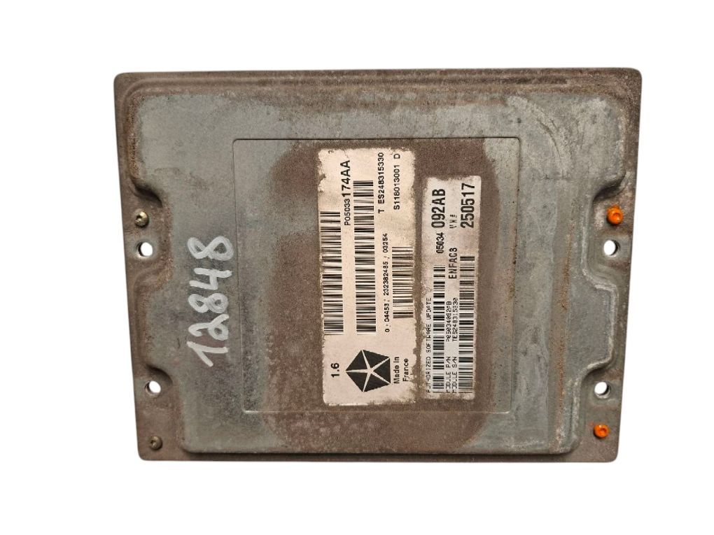 P05033174AA Motorstyrenhet / modul (ECU) CHRYSLER PT CRUISER (2000-2010)