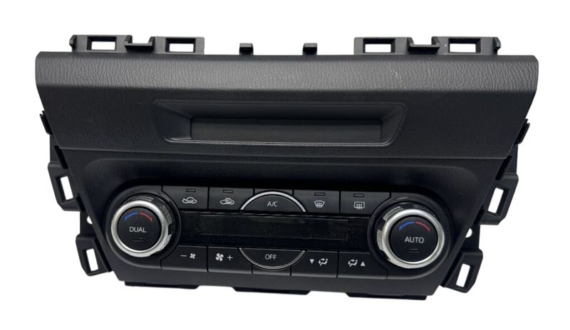 B62V61190B Heater control panel MAZDA 3 III (BM) (2013-2018)