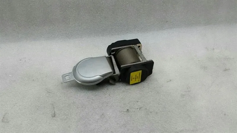Mercedes SL 230 rear seat belt A2308600486 seat belt belt rear right RH