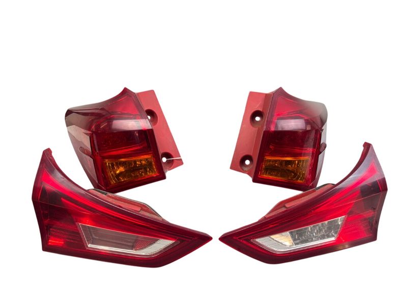 8155102710 8156102710 Tail lights set/kit TOYOTA AURIS (E18) 2012-2018