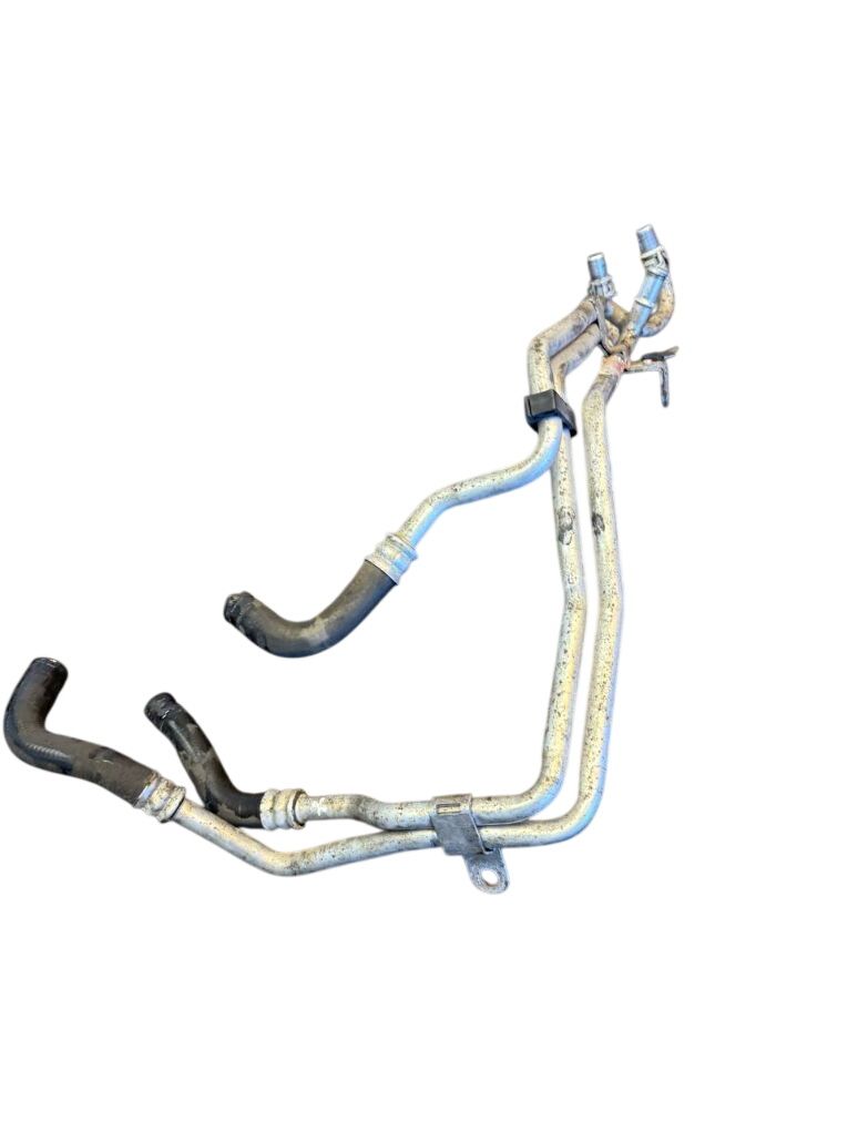 4677601AC 4677652AM 4677652AL 4677601AD 4677658AP 4677658AN 4677658AM Coolant Hose CHRYSLER VOYAGER V (RT) (2007-2016)
