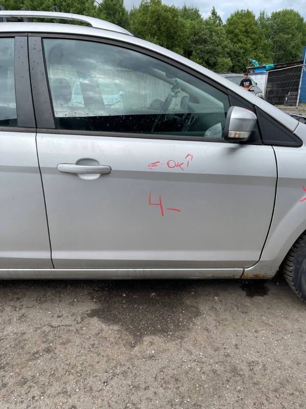 Door Front Right FORD FOCUS II (2004-2012)