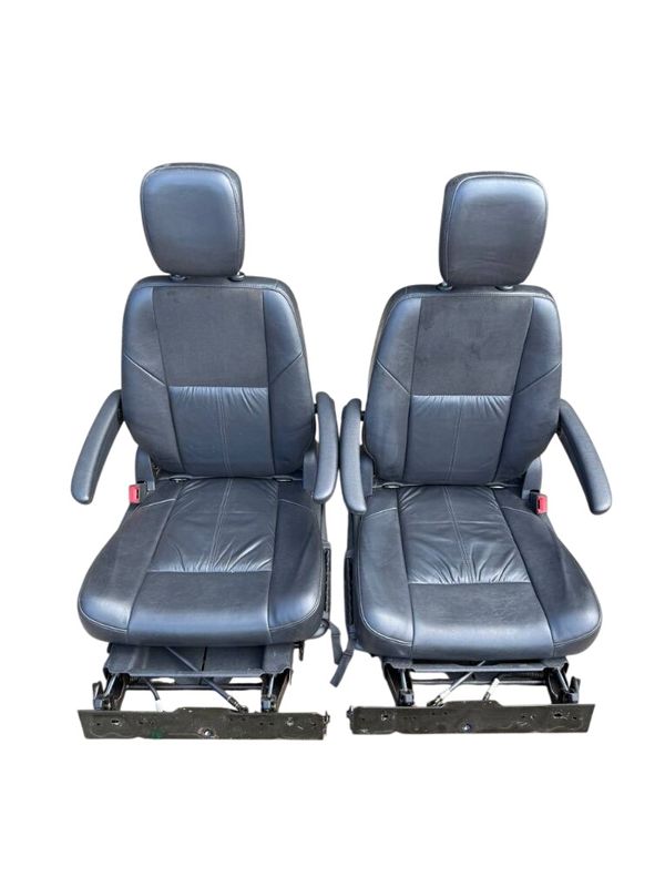 Rear Seat CHRYSLER VOYAGER V (RT) (2007-2016)