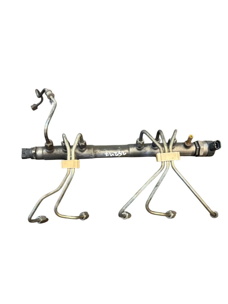 0445215023 31259011 Fuel Distributor / fuel rail VOLVO XC90 I (2002-2014)