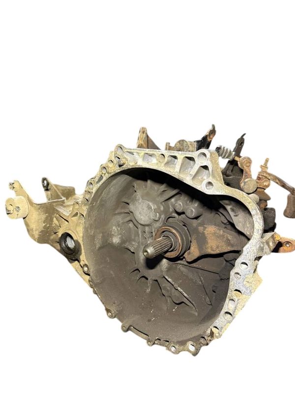 3030064030 Gearbox TOYOTA COROLLA Verso II (AR10) (2004-2009)