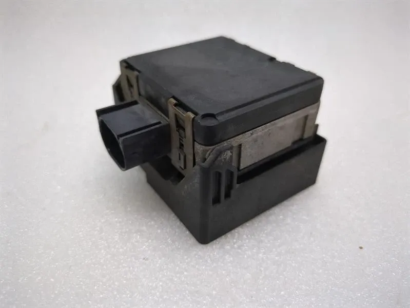 Mercedes G-Wagen W463 Radar Sensor A4639009303 Radar