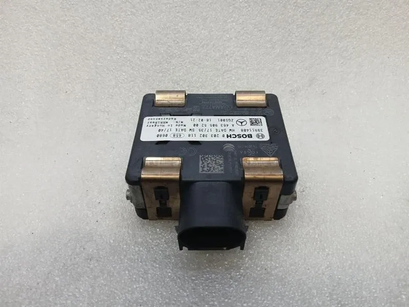 Mercedes G-Wagen W463 Radar Sensor A4639055200 Radar ACC