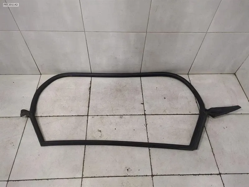 Lamborghini Huracan LP 610-4 COUPE Door Seal 4T8831708D RIGHT Door Seals