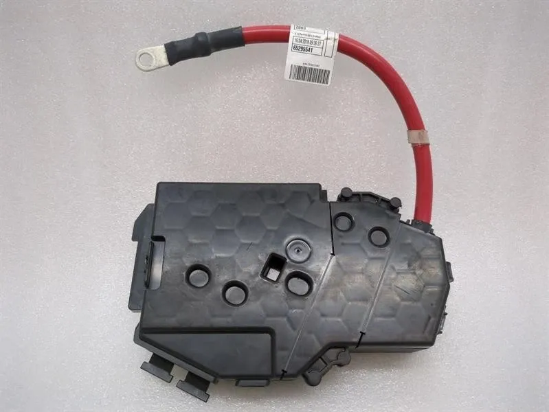 Mercedes G-Wagen W463 Fuse Box A4635409803 Fuse Box