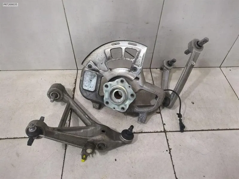 Ferrari California F149 08-14 Left Front Hub 275964 Wheel Bearing Housing Front Left