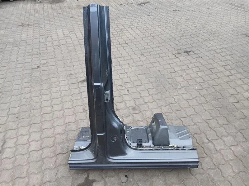 MERCEDES G-WAGEN W463 SIDE SKIRT A4636302803 RIGHT RIGHT B PILLAR CHASSIS