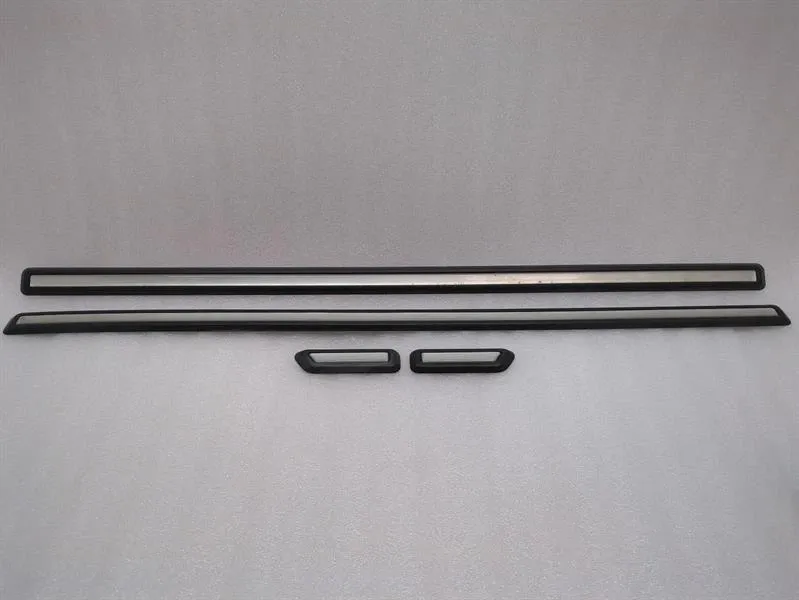 MERCEDES G-WAGEN W463 BODY MOULDING KIT A4636983800 STRIP SET