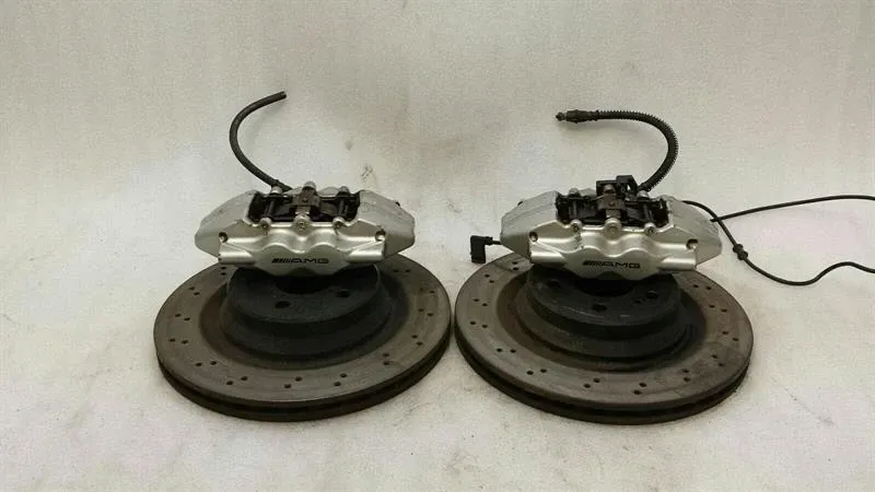 Mercedes AMG W211 Brake Disc / Caliper Rear A2114231012 Brake Caliper A0044233598