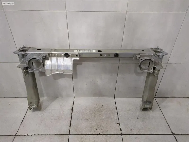 Porsche 911 991 holder bracket 99150190300 holder cross member engine mounting