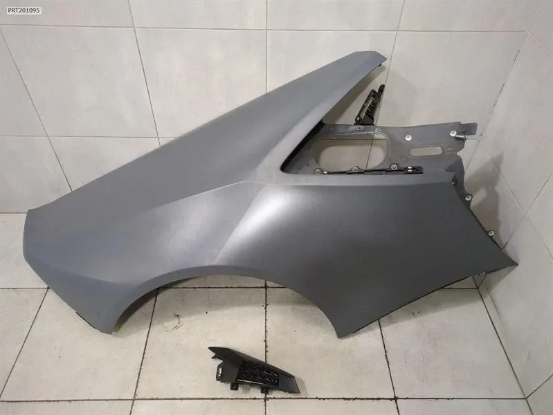 Lamborghini Huracan LP 610-4 COUPE Rear Panel 4T8809602E RIGHT Side Panel