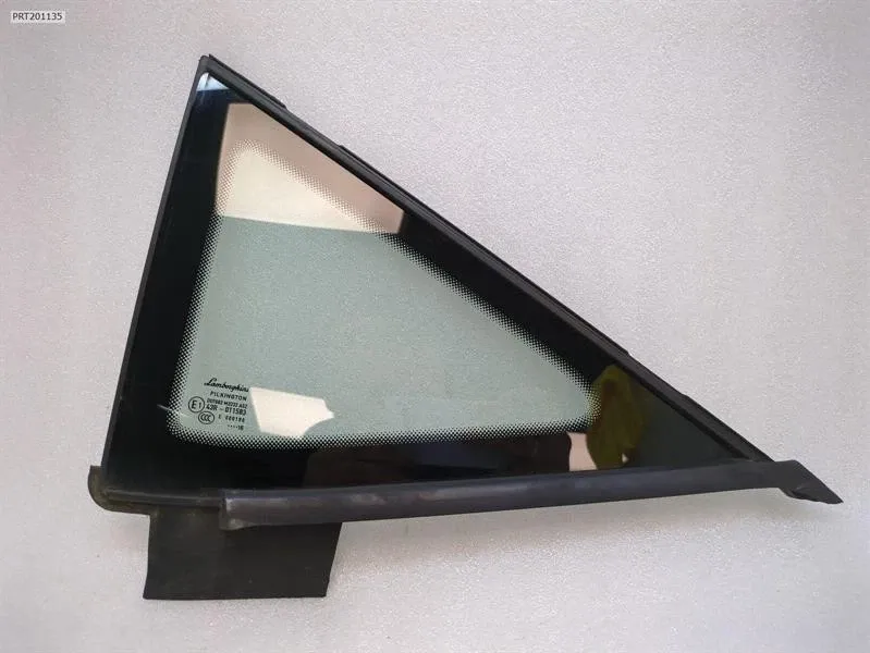 Lamborghini Huracan LP 610-4 COUPE Right Front 1/4 Glass 4T0845116C Front Right