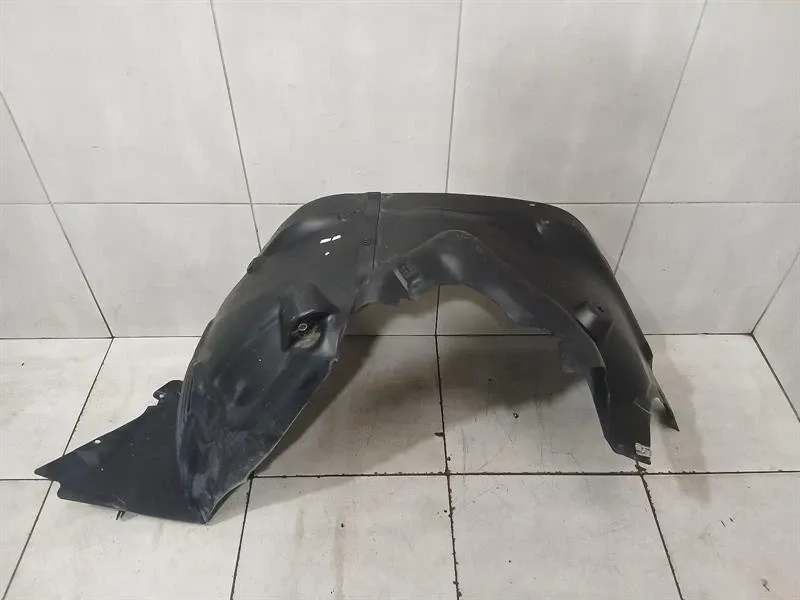 Mercedes G-Wagen W463 Wheel Arch Liner A4638841000 Front Right Wheel Arch Cover