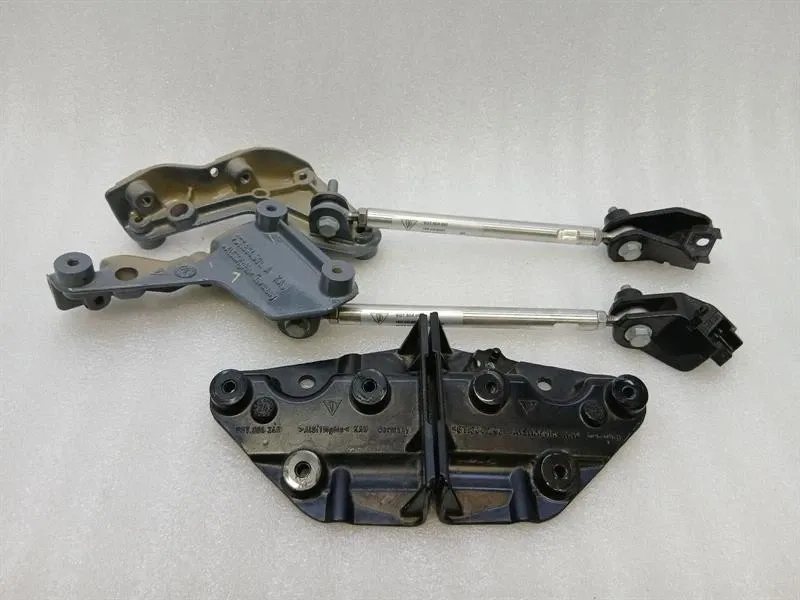 Porsche 911 992 GT3RS rear hinge set 9GT804902A REAR hinge set