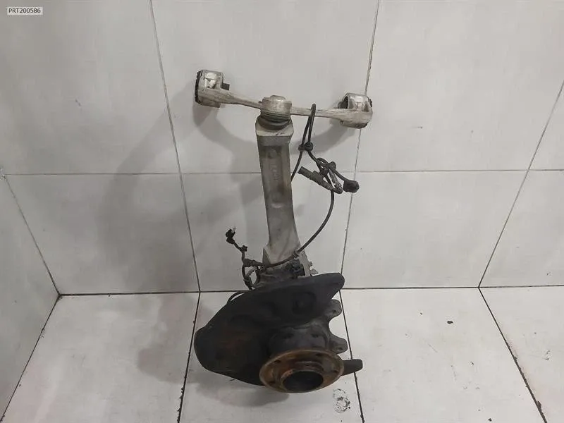 Mercedes G-Wagen W463 Left Front Hub A4633320000 Wheel Bearing Housing Front Li 18-24