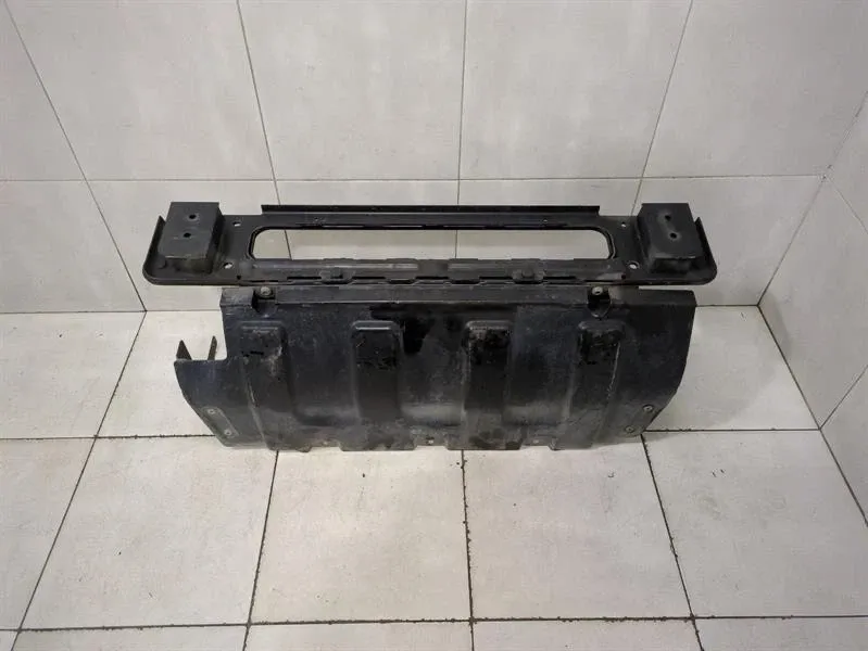 Mercedes G-Wagen W463 Undertray A4635204900 7167 Underbody Trim
