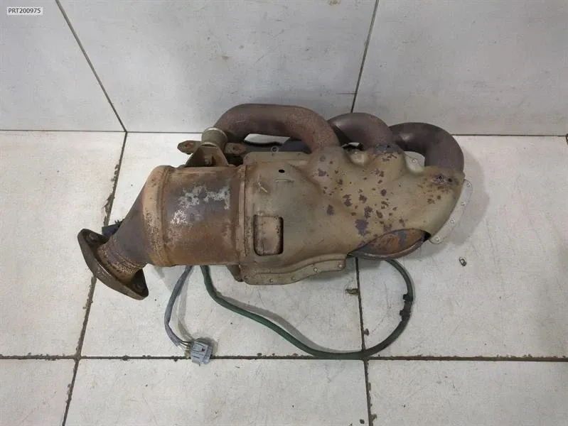 Porsche Boxster 981 Catalytic Converter 98111321101 Left Catalytic Converter