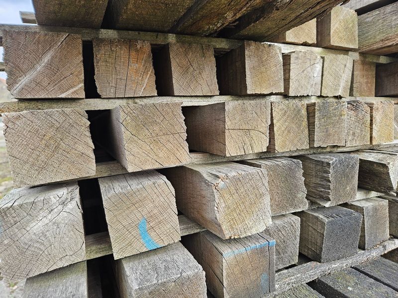 EIK – Balkjes brut 60 × 60 mm × 3,00 m - geschaafd