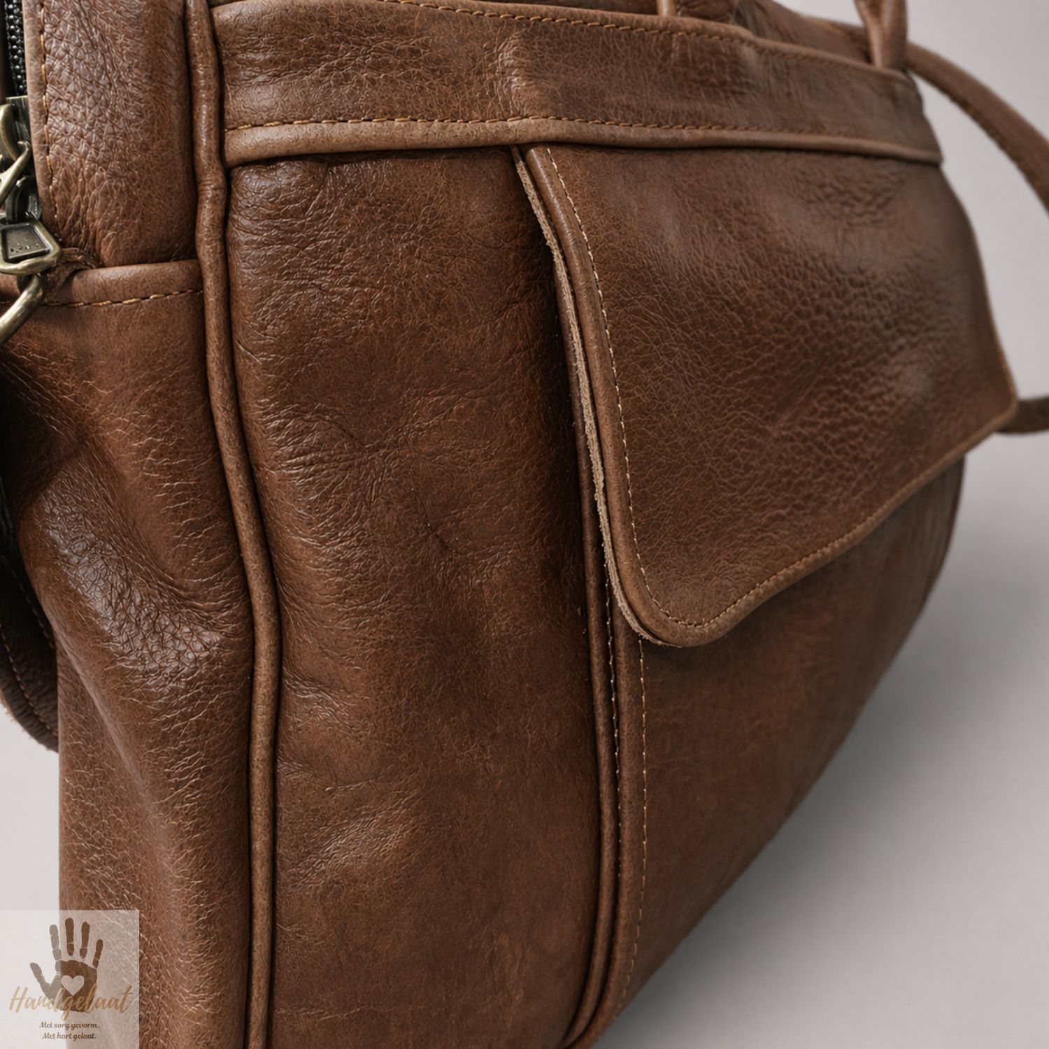 The Business Master | Slim Leather Laptop Bag