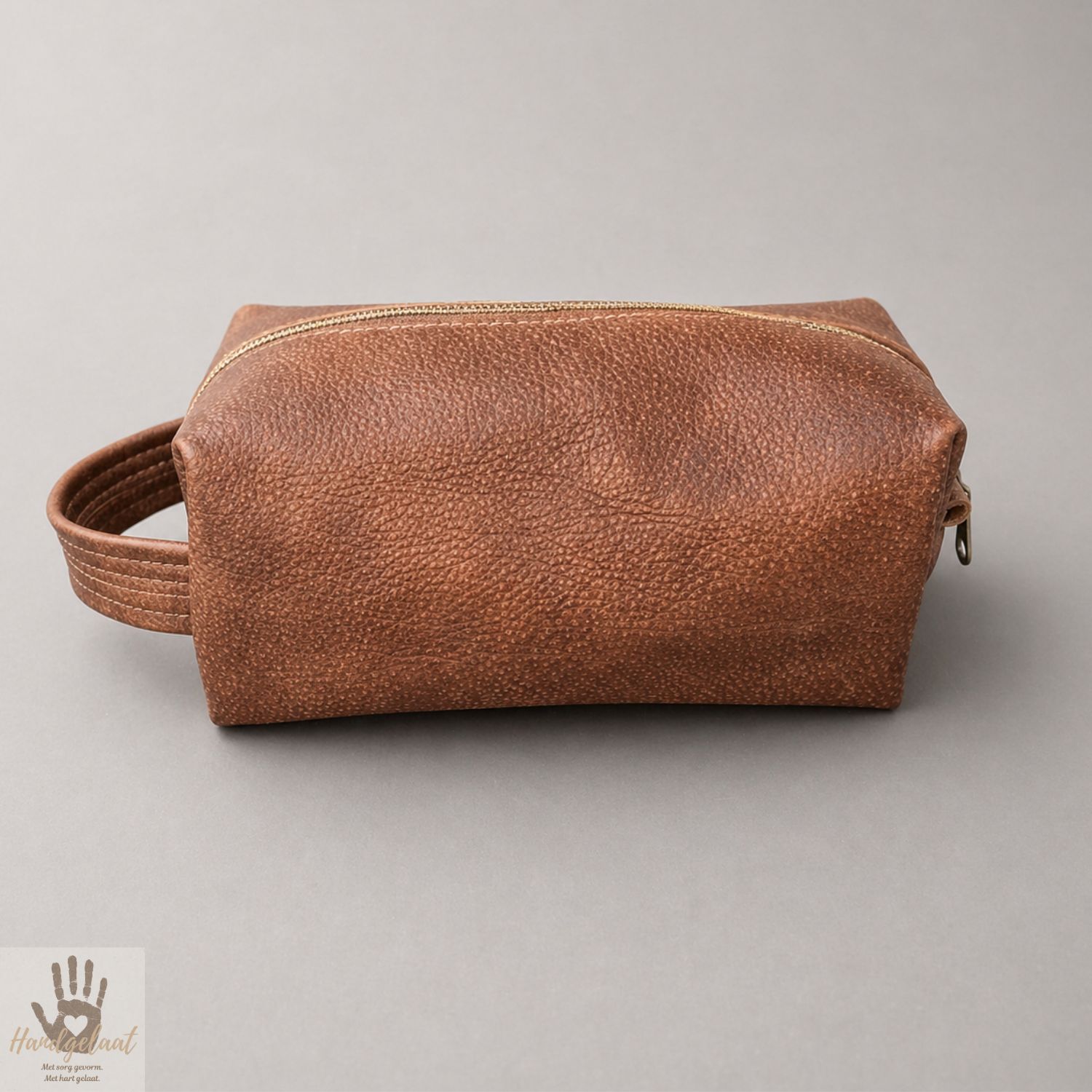 The Kalahari | Buffalo Leather Toiletry Bag