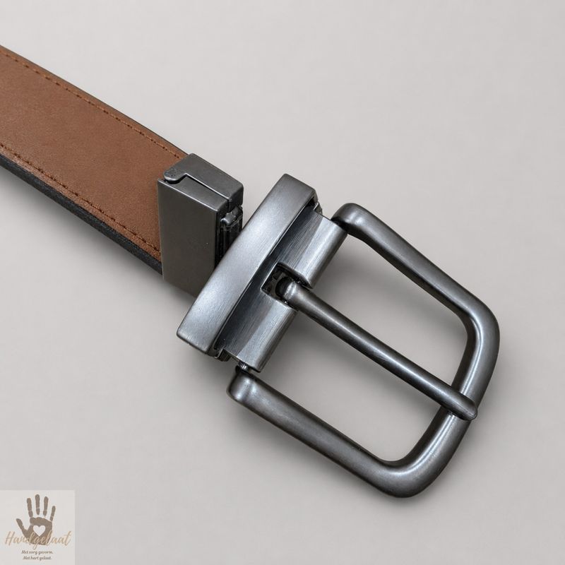 The Double Take | Reversible Leather Belt