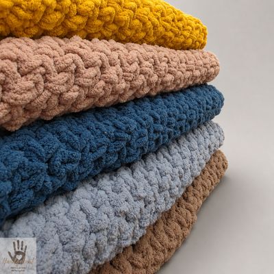 The Little Nest | Soft Crochet Cot Blanket