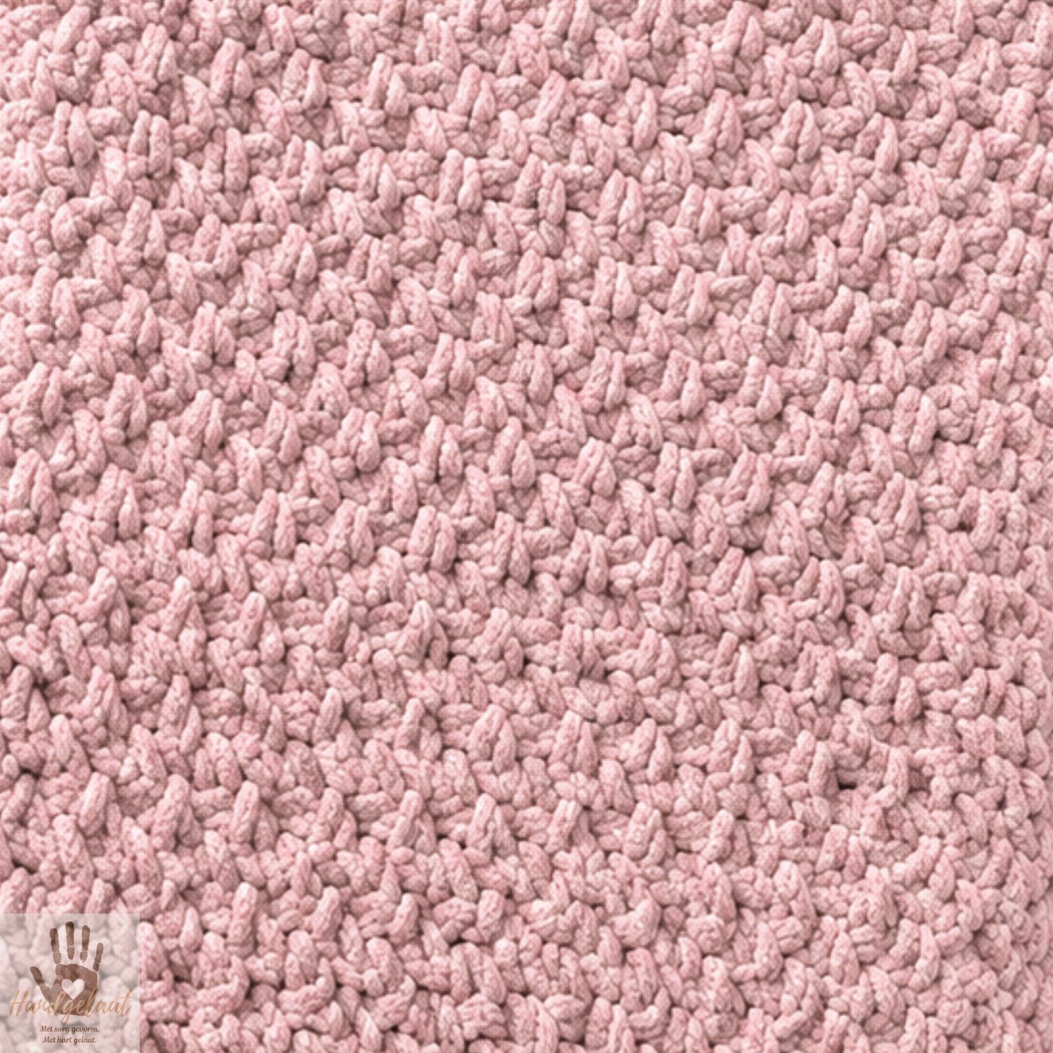 The Little Nest | Soft Crochet Cot Blanket