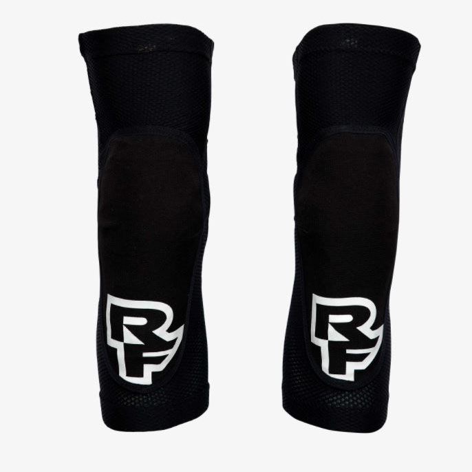 Race Face Covert Knee - Stealth