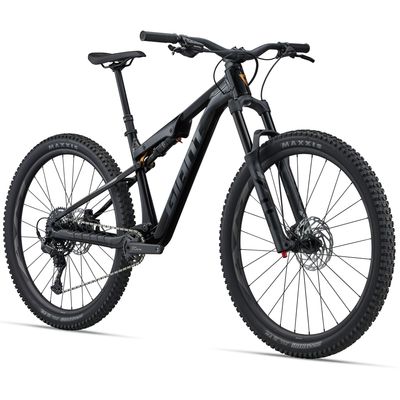 Giant Stance Black