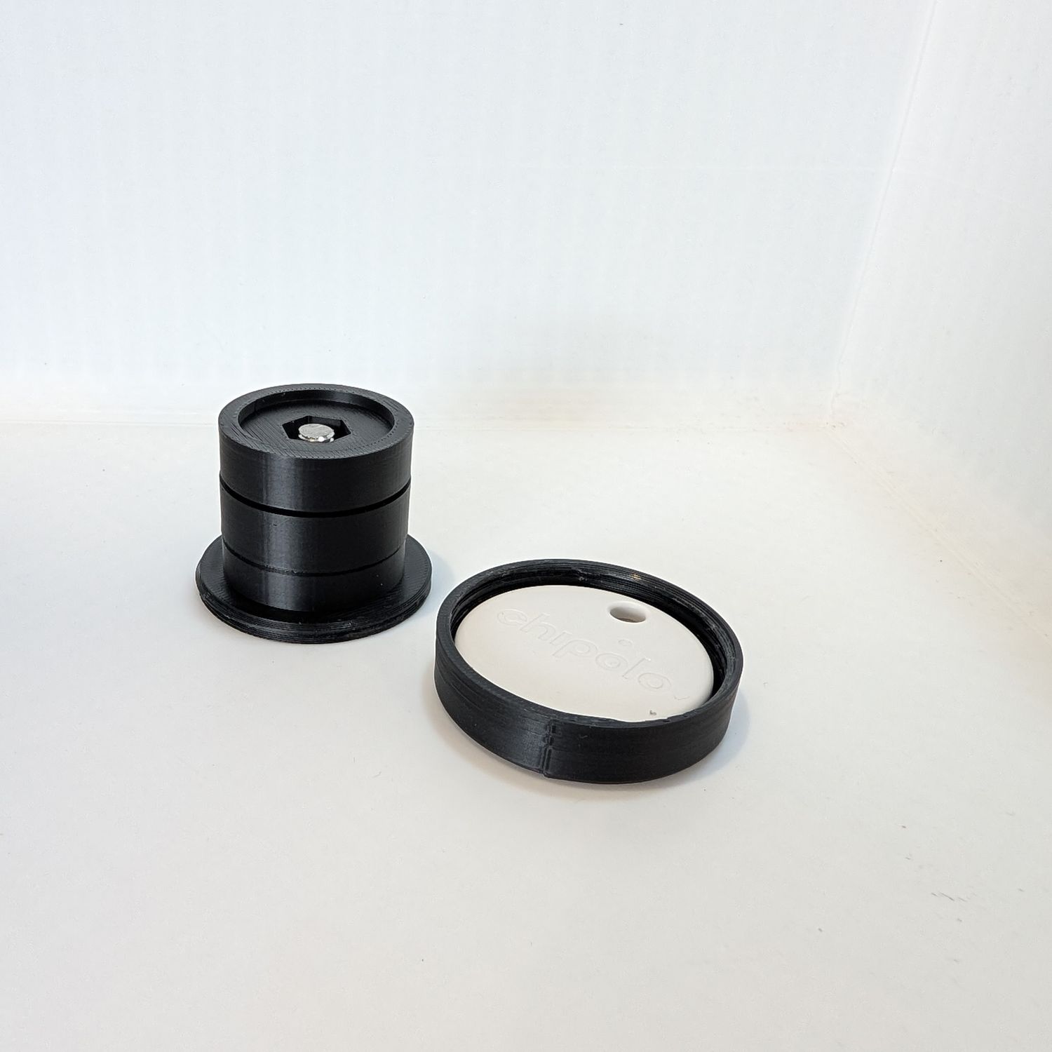 NEVERLOST Bike Tracker + Chipolo ONE Point (Android Only)