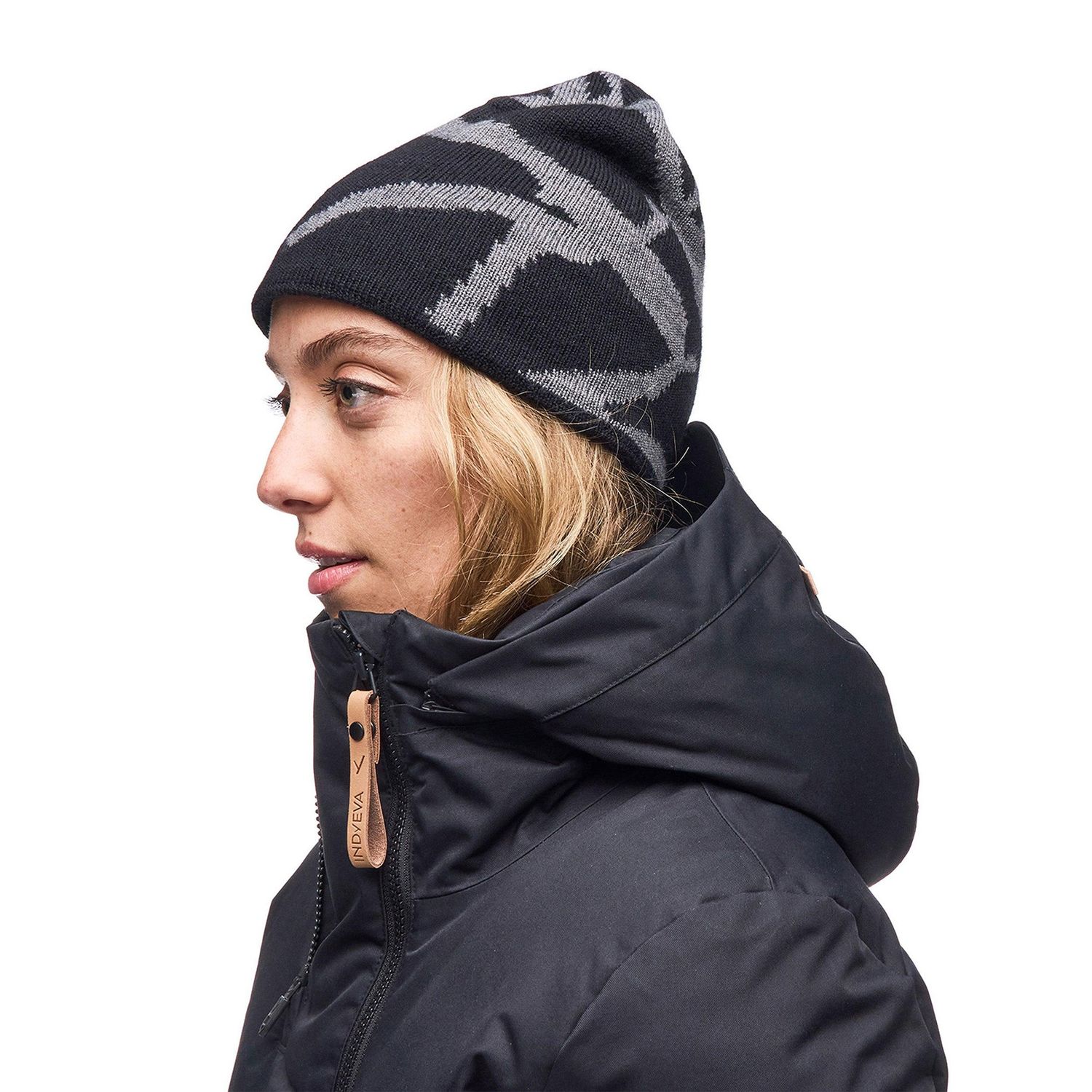 Indyeva Gorro Black Branch Print