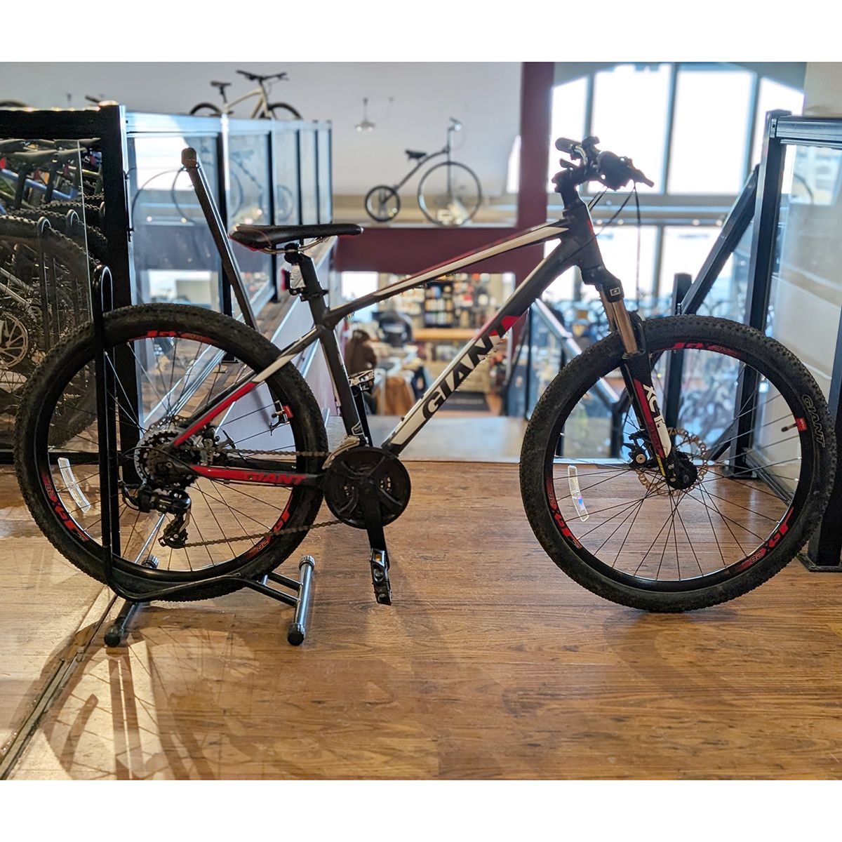 Giant ATX DISC SMALL USED