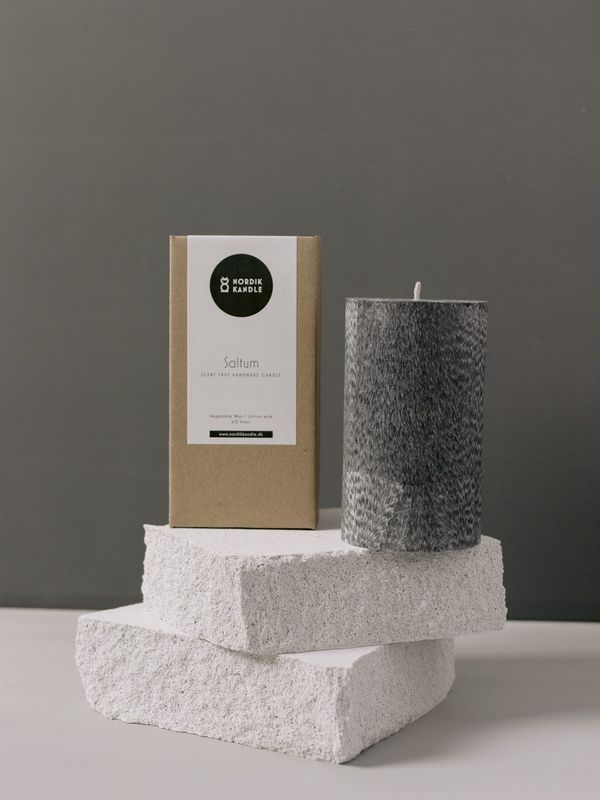 Cilinderkaars Saltum - zwart