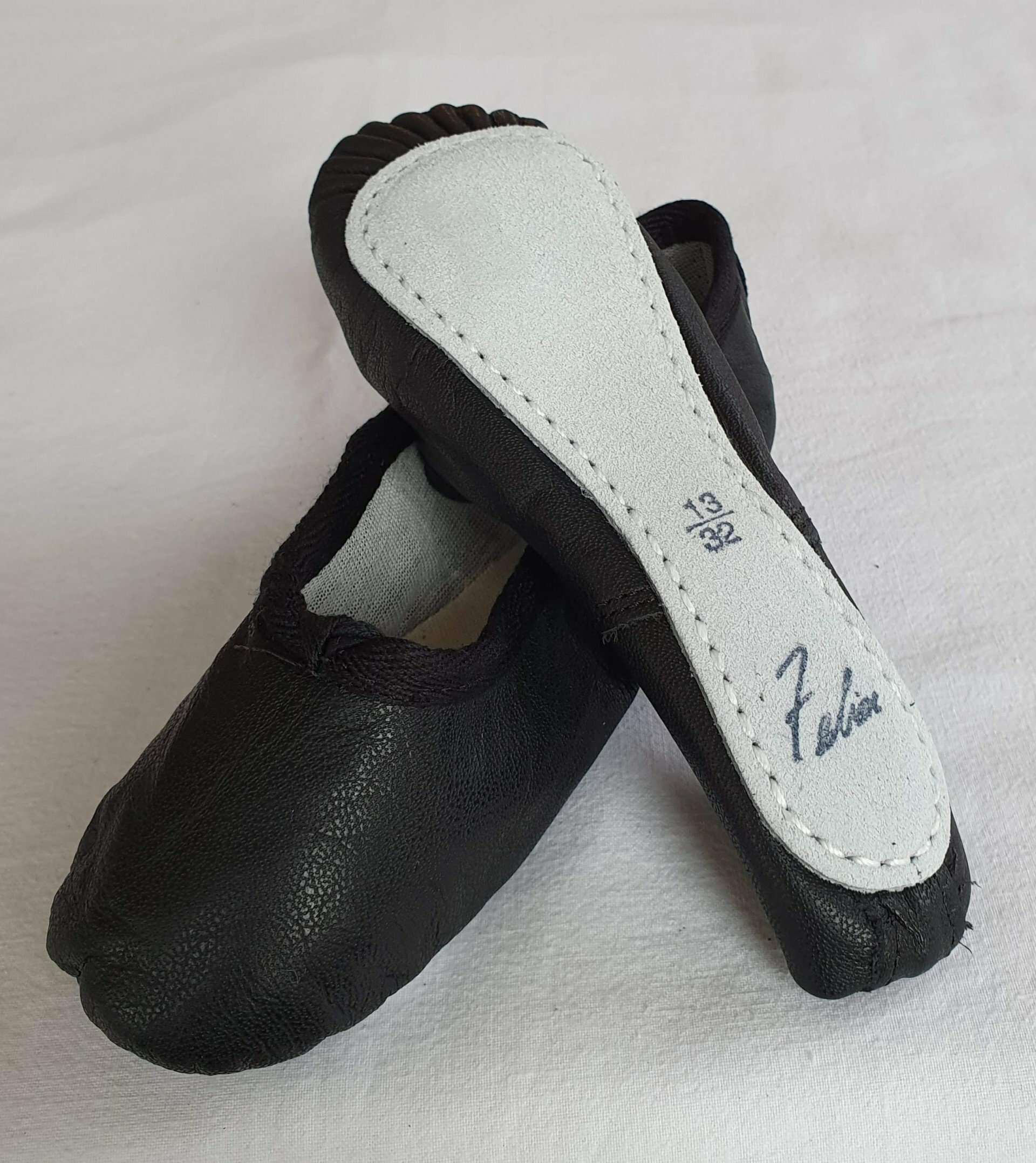 Felix Full Sole Black Leather Ballet Shoes