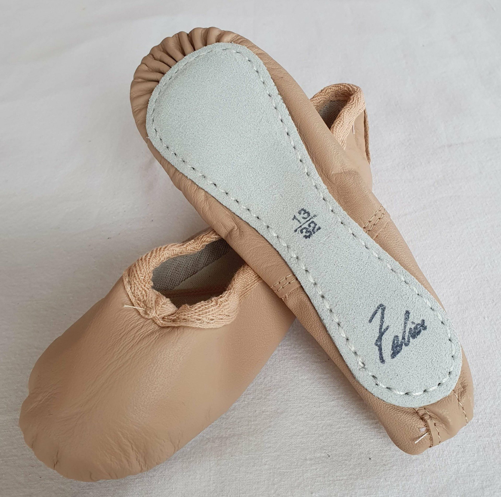 Felix Full Sole Pink Leather Ballet Shoes