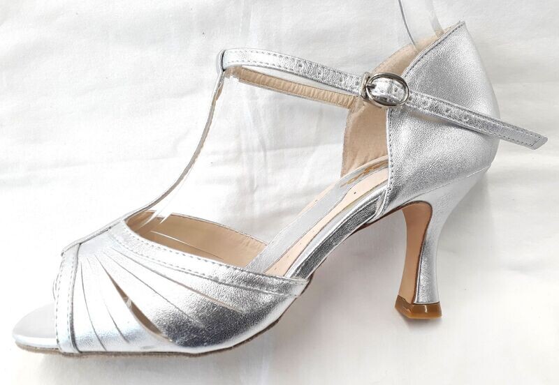 SALE
Capezio ALANDRA